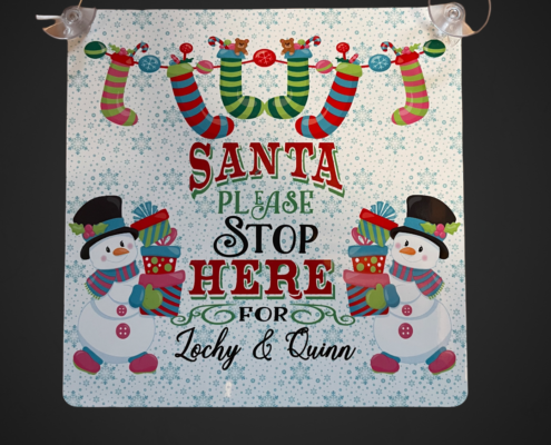 Santa please stop here, Personalised plaques